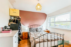 Photo 15- click for photo gallery